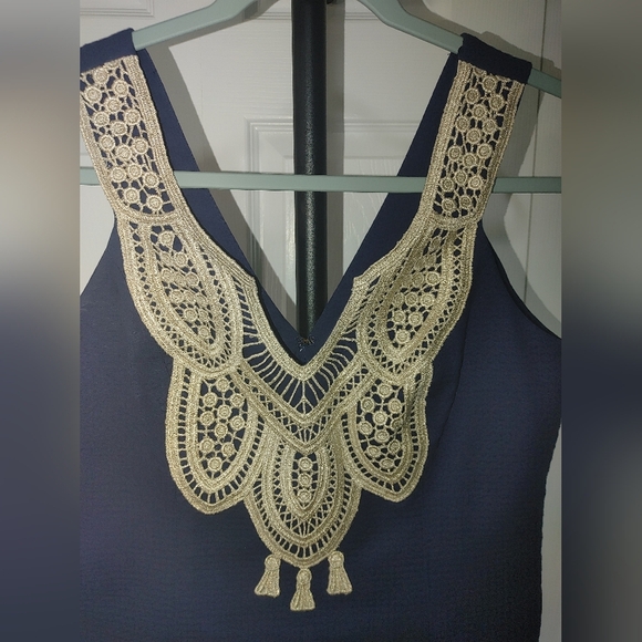 Lilly Pulitzer Elegant Navy Blue Dress with Gold Lace Detail Size Small NWOT - Picture 4 of 10